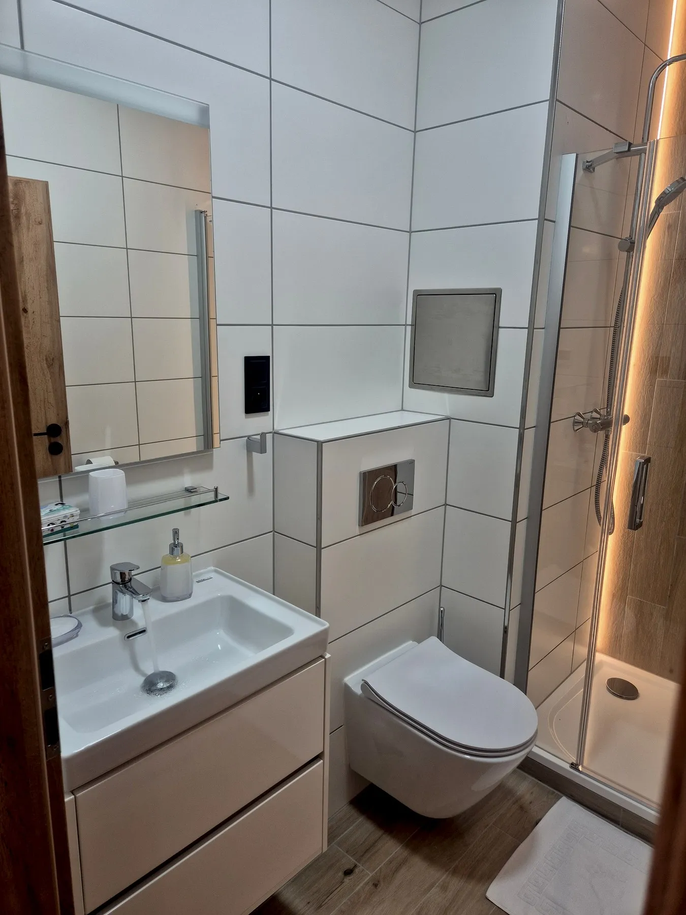 Apartmán B — spodné podlažie